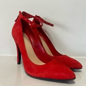 BP. Red Heels